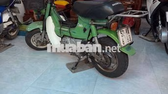 Honda Chaly Xanh lá Cổ điển