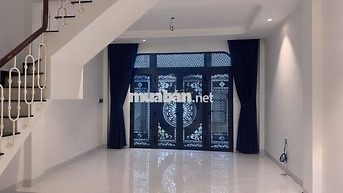 CHO THUÊ NHÀ MỚI ĐƯỜNG SỐ 2 TRƯỜNG THỌ- 4PN- HXH- 18TR/THÁNG