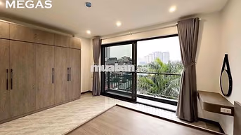 NHÀ MỚI, OTO ĐỖ CỬA, *** 1 PHÒNG, NGAY GẦN HỒ TÂY