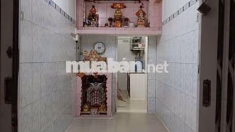 nhà sạch sẻ 2 lầu 2 phòng ngủ 