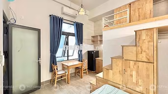DUPLEX CỬA SỔ TRỜI - IUH, VAA, UFM, VHU - THANG MÁY - HOÀNG VĂN THỤ