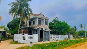 Chính chủ bán nhà 2 tầng sân vườn 273m2, cách QL1A 10m, Thăng Điền