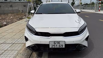 Kia K3 1.6 Premium 2023 Trắng 32000 km