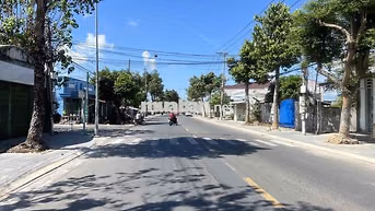Cần bán lô đất ở ngang 8,1m mặt tiền bùi công minh