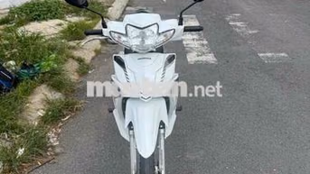 Honda Wave Blade 2017 Trắng 37.000 km