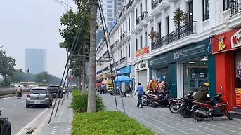 Bán shophouse Embassy Garden mặt đường 60m