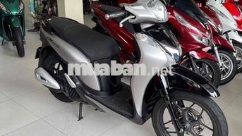 shmode 2018 . khoá Smartkey. máy zin im . áo đẹp