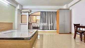 Phòng mới - Phòng ngủ cửa sổ - Khu Phạm Phú Thứ P11