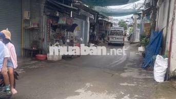 CHO THUÊ NHÀ KHO TRONG SUỐT , ĐƯỜNG XE TẢI - P. PHÚ THUẬN- QUẬN 7 .