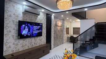 Nhà mới đẹp full nội thất cao cấp Huỳnh Tấn Phát, Q7