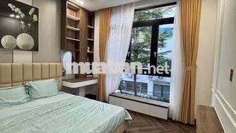 Cho thuê nhà 4 tầng Kiệt 4m Trần Cao Vân - Gần Lê Độ - Gần Bãi Tắm Hà