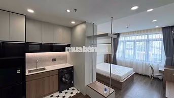 Căn Hộ Ban Công Gần Đại Học Kinh Tế UEH HCMUT Trung Tâm Quận 3