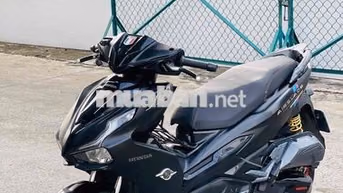 Honda Air Blade 2023 4val chính chủ