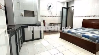 Phòng gần Cộng Hoà, Hoàng Hoa Thám, VHU, VAA, chủ nhà