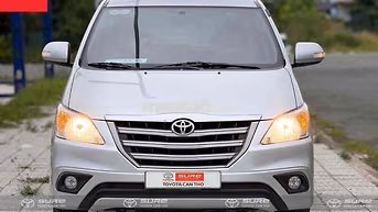 Toyota Innova E 2016 Số sàn odo 121.000km