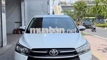Toyota Innova 2.0E Số sàn - Màu trắng - 62000Km
