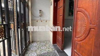 Nhà lầu 2 phòng KdC Đối Diện BV Nhi Đồng