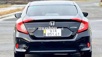 Honda Civic 1.8G 2020 Đen 5 vạn km