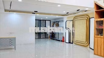 Nhà phố siêu đẹp, phù hợp mở cty văn phòng , spa
