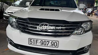 Toyota Fortuner G 2016 Số sàn Trắng