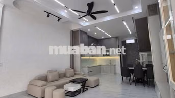 bán nhà mê mới 100% hẻm Mai Hắc Đế gần Ecoplace