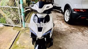 Honda Air Blade 2016 Trắng đen