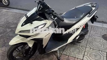 Honda Vario 150 Trắng