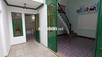 Cho thuê nhà, Tân Chánh Hiệp,Q12
Gần Đại Học Giao Thông Vận Tải.