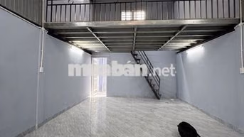 cho thuê kho Đặng Thùy Trâm. DT 5x20m2 giá 14tr/tháng. hẻm 12m thông