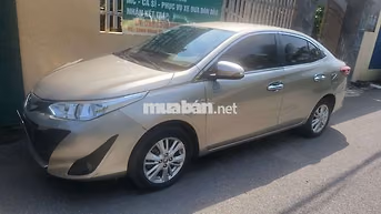 Toyota Vios Vàng cát Số sàn. sx2020 mt