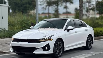 Kia K5 2024 Trắng 70.000 km