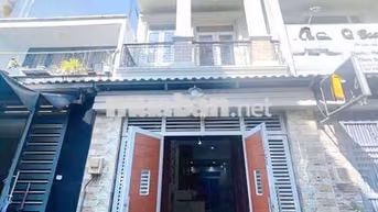 Tô Hiệu. Tân Phú (5pn, 4wc) hẻm xe hơi. Dtsd 180m2