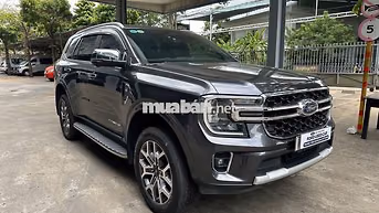 Ford Everest Titanium Xám, bảo hành 2027, vay 75%