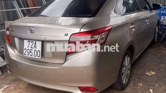 Toyota Vios 2017 Vàng cát