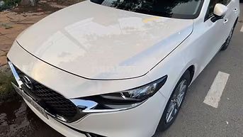 Bán Mazda 3 2020 Luxury odo 65000