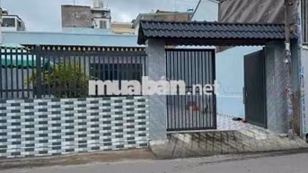 NHÀ VƯỜN MỚI XÂY GẦN NGÃ 4 GA DT RỘNG 10x17