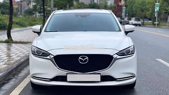 Mazda 6 Premium 2.0 AT 2024 Trắng 29000 km