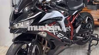 Kawasaki ZX25R Pô Akrapovic chính hãng