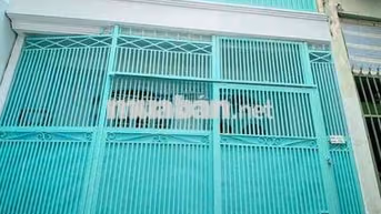 Cho thuê nhà KHU CHỢ ĐÔNG ĐÚC PHAN VĂN TRỊ 4,5x9 3PN giá 8triệu