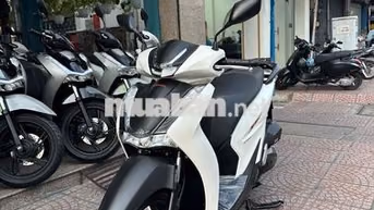SH 150i ABS 2020 Trắng Đen BSTP 12321 Chính Chủ