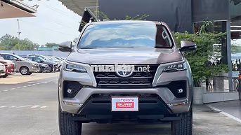 Toyota Fortuner 2021 2.4 MT Xám 34.000km