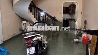 NHÀ HẺM XE HƠI NGUYỄN ĐÌNH CHIỂU TIỆN Ở VÀ KINH DOANH, VP CÔNG TY