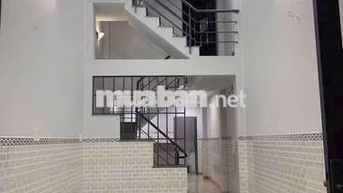 Chủ gửi nhà cho thuê Xuân Thới Sơn gần Ngã Tư Hóc Môn, 2lầu 3phòng