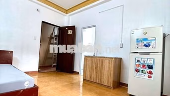 Phòng trọ cửa sổ thoáng mát gần ufm và kcx tại Huỳnh Tấn Phát Quận 7 