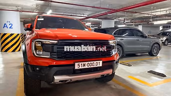 Ford Raptor 2.0 sản xuất 2024 đi được 34.000km