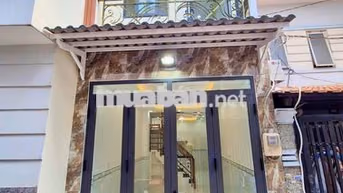 nhà đẹp chủ bán gấp - nhỉnh 3 tỷ - DTSD 60m² - sổ hồng riêng ko QH LG