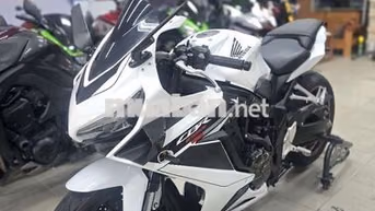 Honda CBR650R Black Edition2024 Trắng đen 14.000km