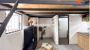 NGAY ĐẠI HỌC IUH, VĂN LANG, FULL NT AN NINH THANG MÁY CHÍNH CHỦ GÒ VẤP
