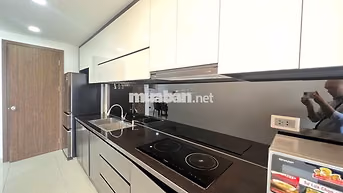 Cho thuê Saigon Royal 3PN2WC 114m2 full nội thất giá 38 triệu