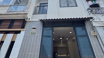 NHÀ MỚI ĐẸP FULL NỘI THẤT CAO CẤP. HẺM XE HƠI KHU LỮ GIA 